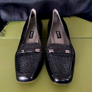 Bally Black Woven with Accent Bar Loafers Size 5.5